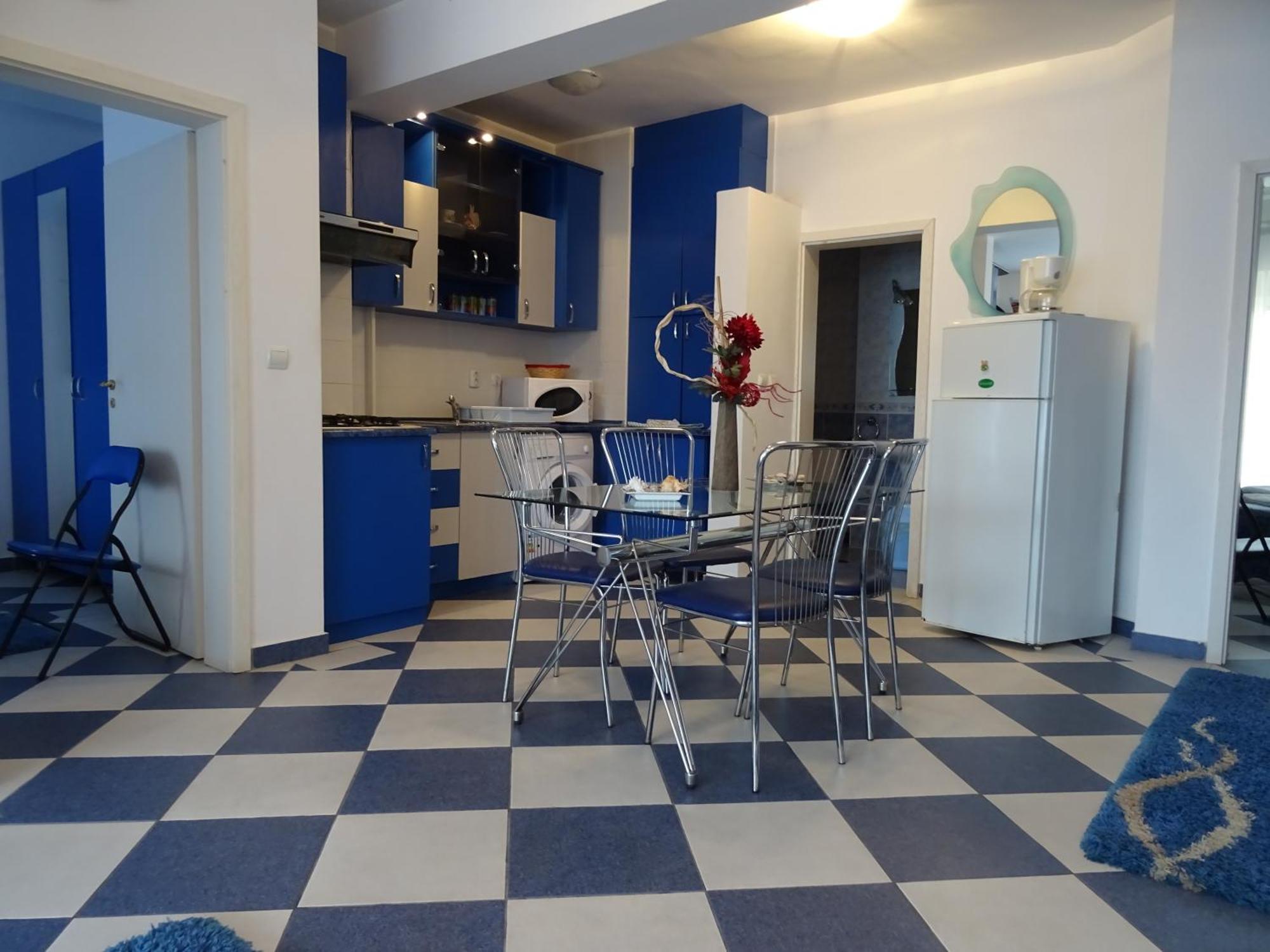 Club Topaz Apartments 尼普顿 客房 照片