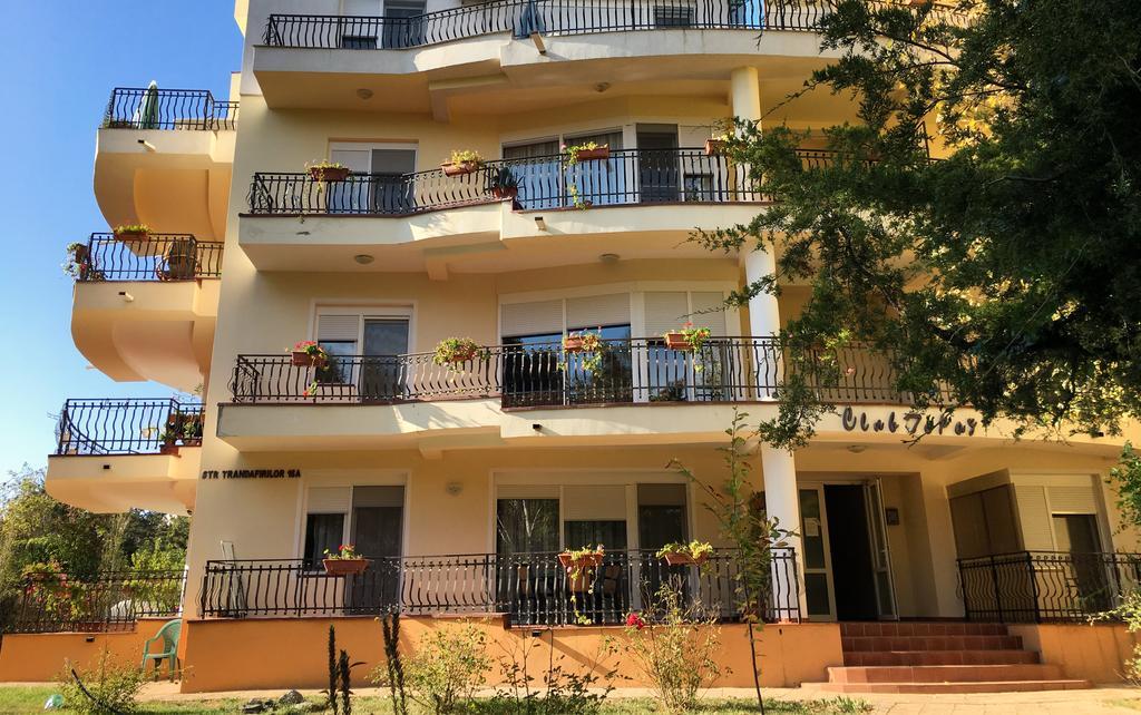 Club Topaz Apartments 尼普顿 外观 照片