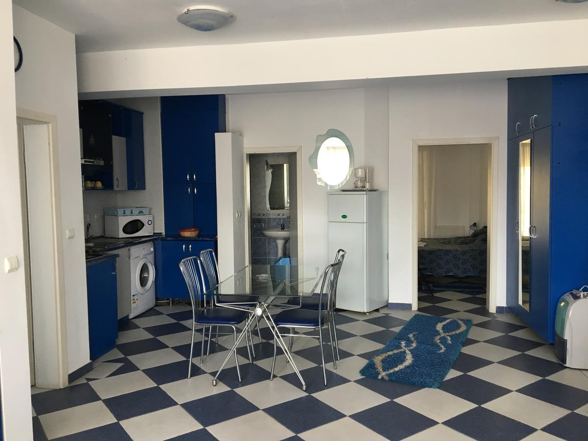 Club Topaz Apartments 尼普顿 外观 照片